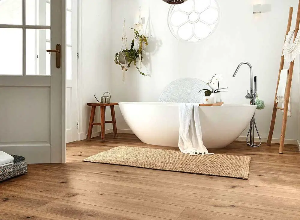 bathroom-laminate-flooring