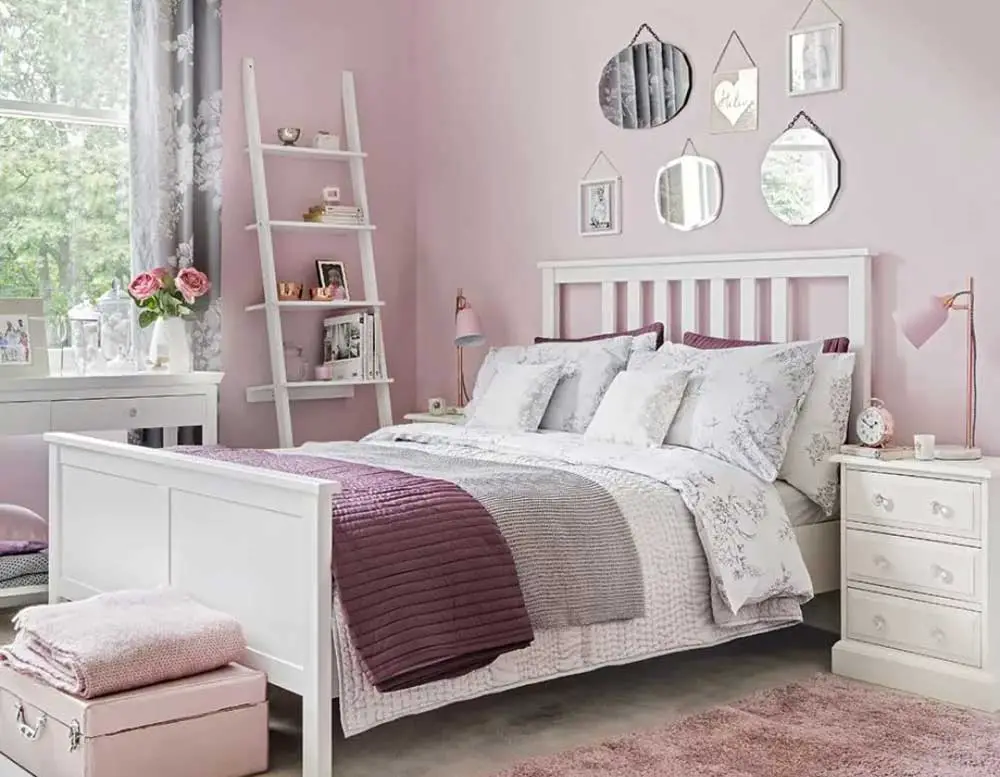 be-bold-with-pink-paint
