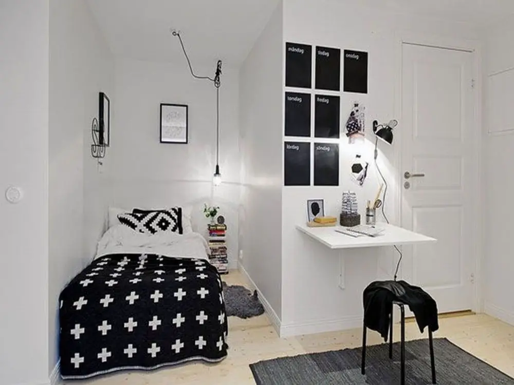 Black-and-white-bedroom-decor