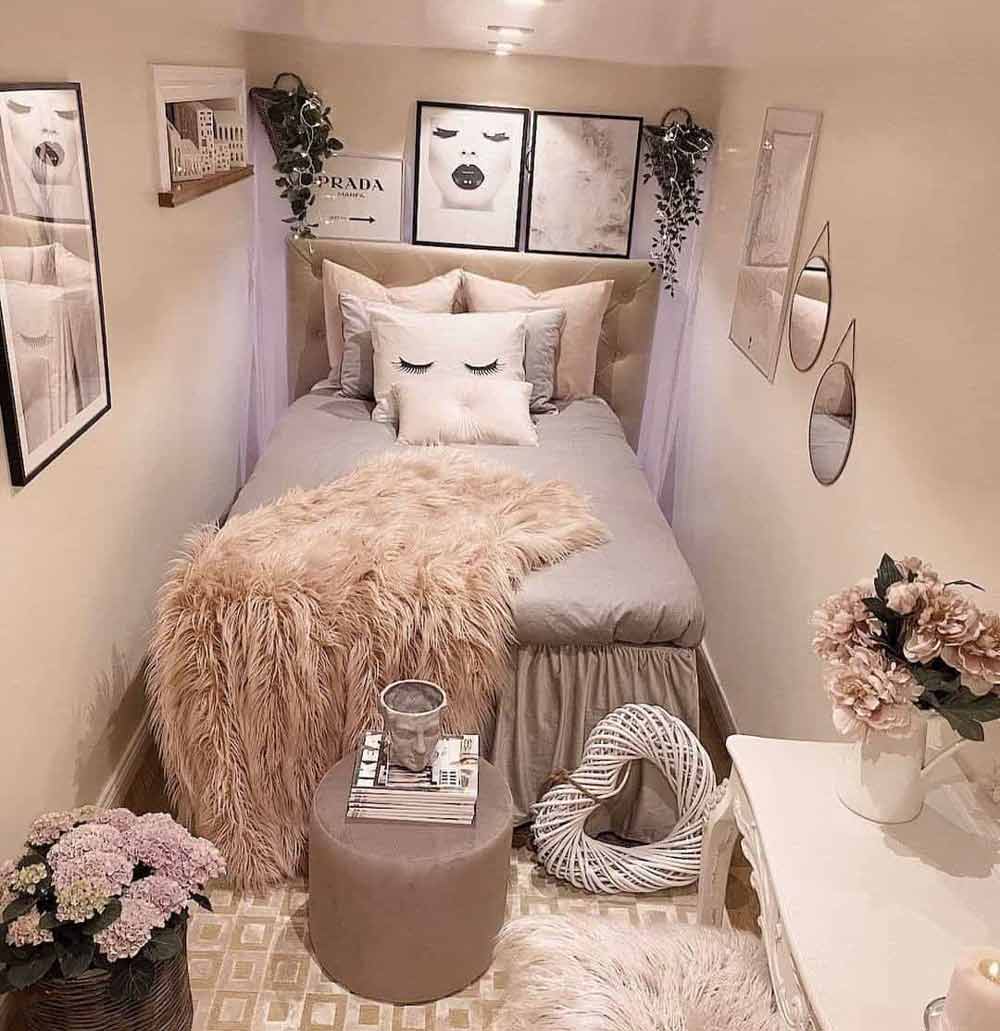 boho-themed-small-bedroom