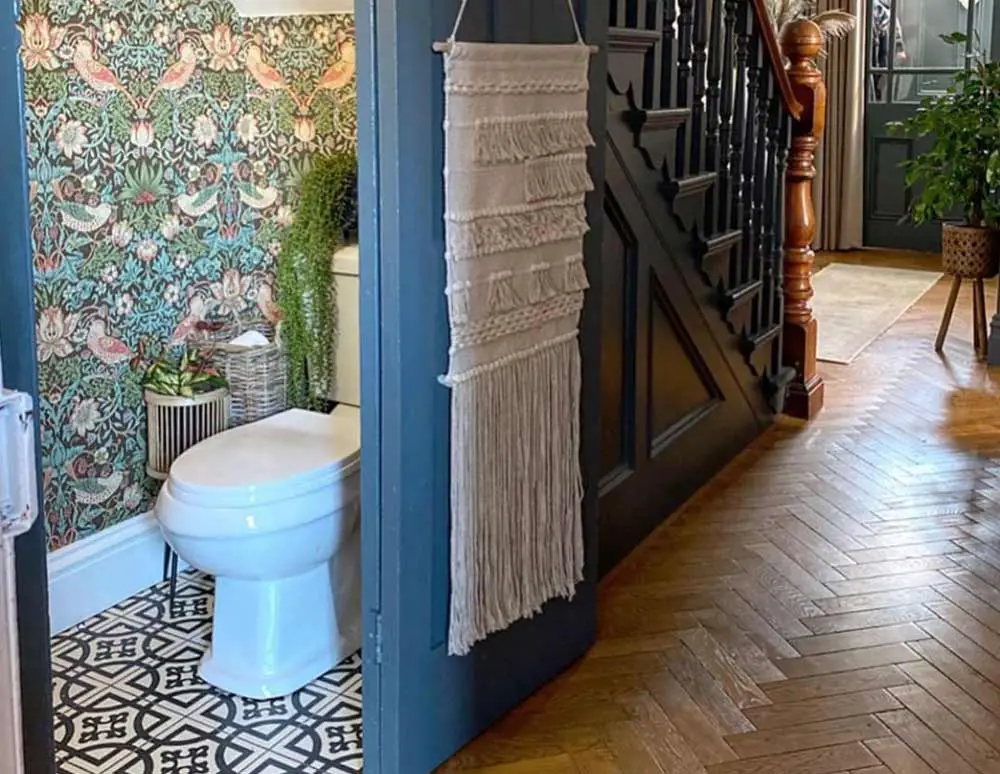 brightly-decorated-understairs-toilet