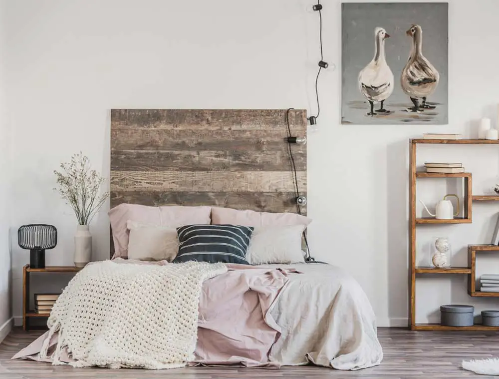 coastal-beach-themed-bedroom