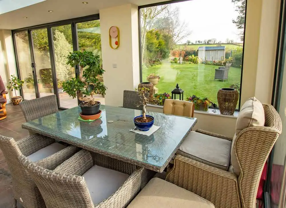 conservatory-dining-room