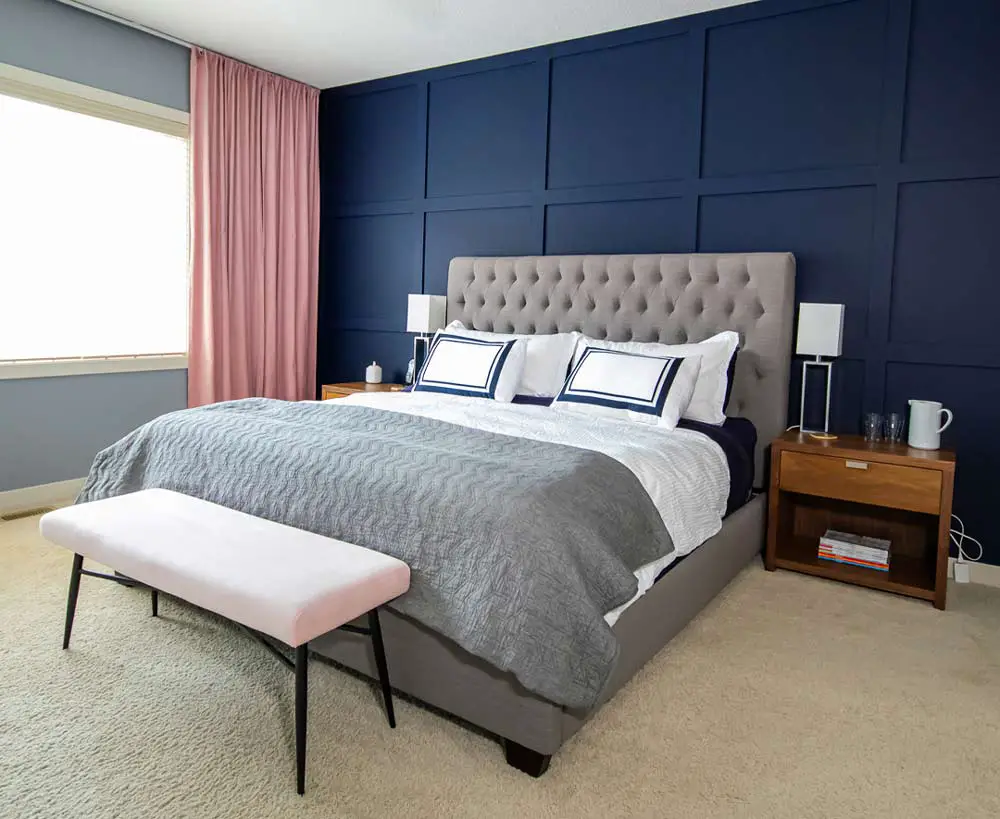 dark-blue-bedroom-wood-panelling