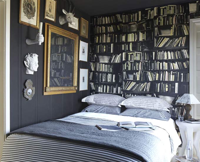 grey-blue-and-silver-bedroom
