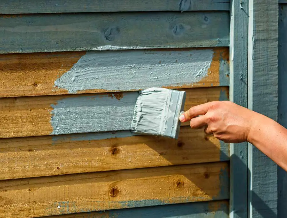 how-to-paint-a-summer-house