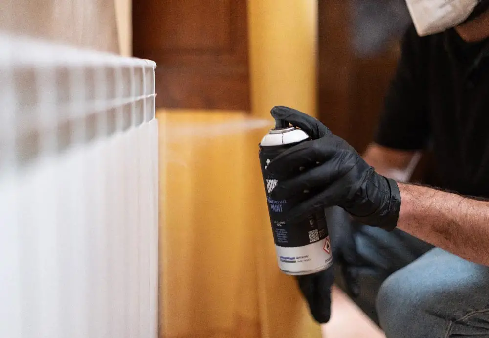 how-to-spray-paint-a-radiator