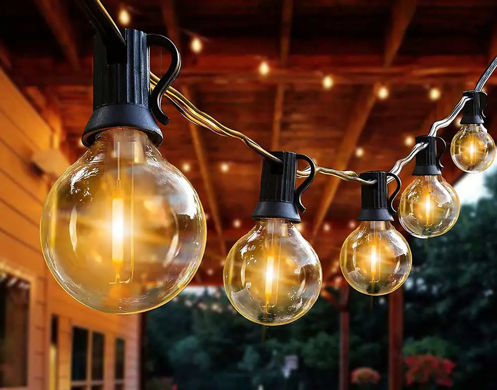 mains-powered-hanging-bistro-lights