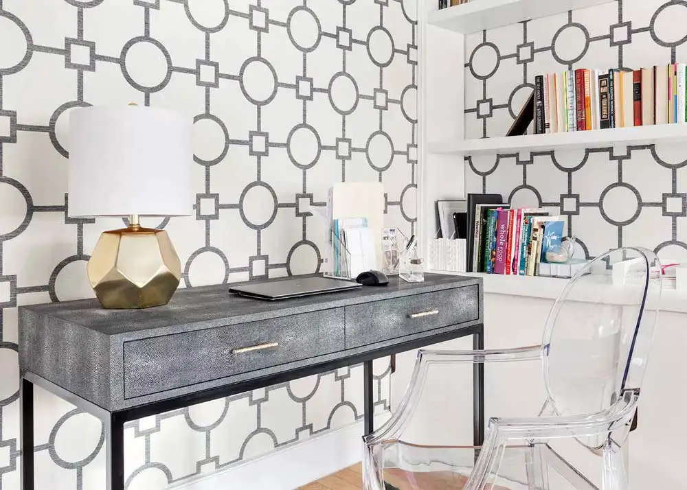modern-proffessional-home-office-space-geometric-wallpaper