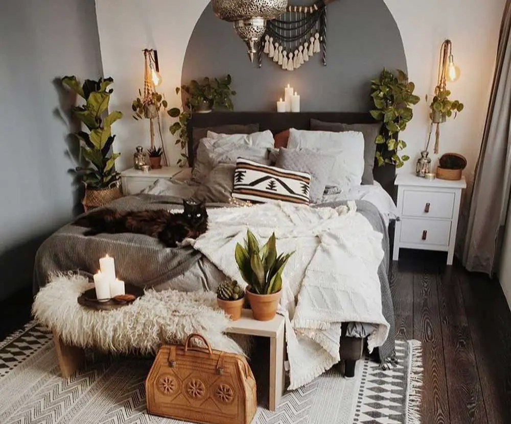 moroccon-inspired-boho-bedroom