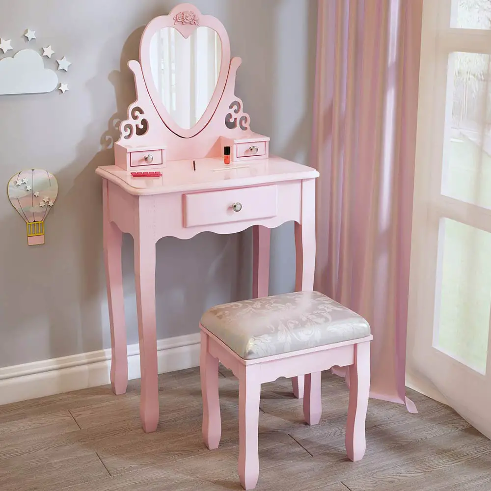 pink-girls-dressing-table