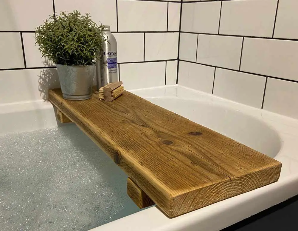 reclaimed-wood-bath-tray