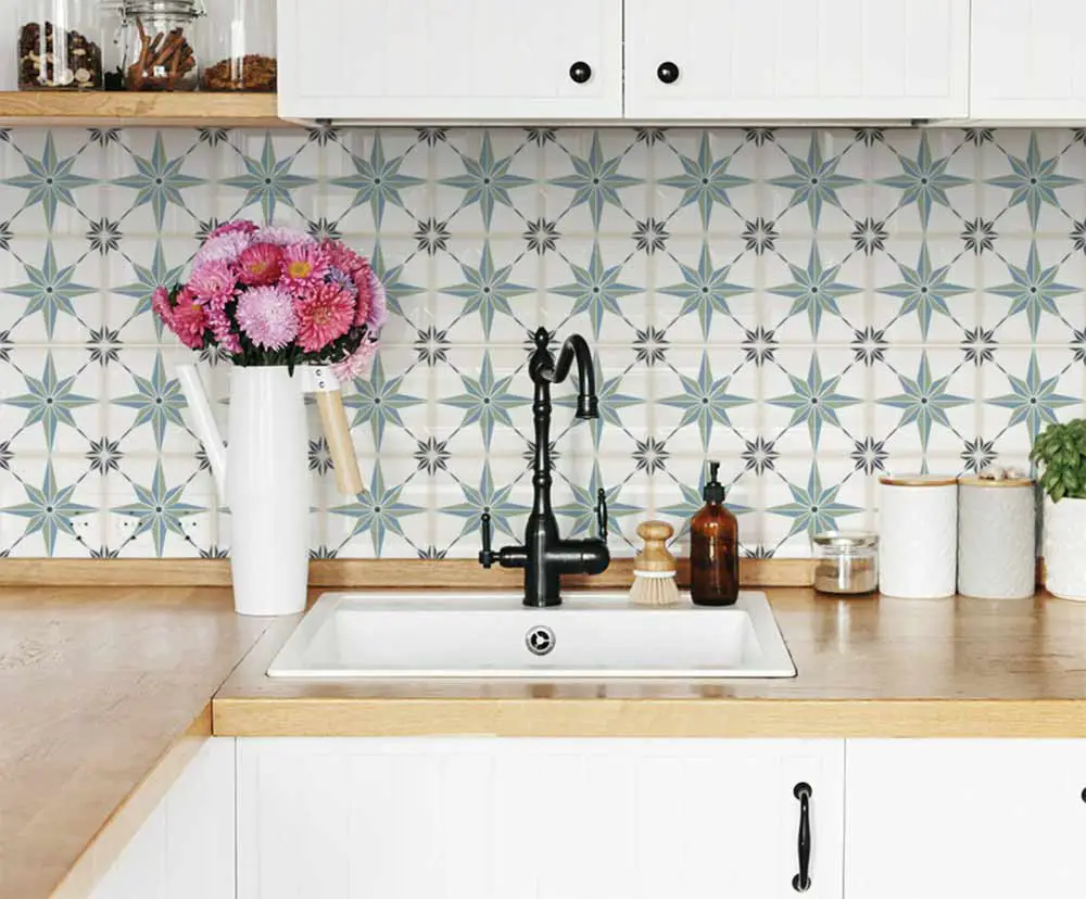 removable-tile-backsplash