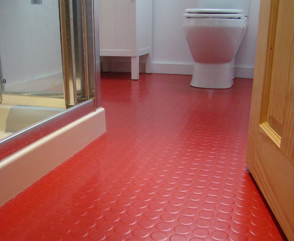 rubber-bathroom-flooring