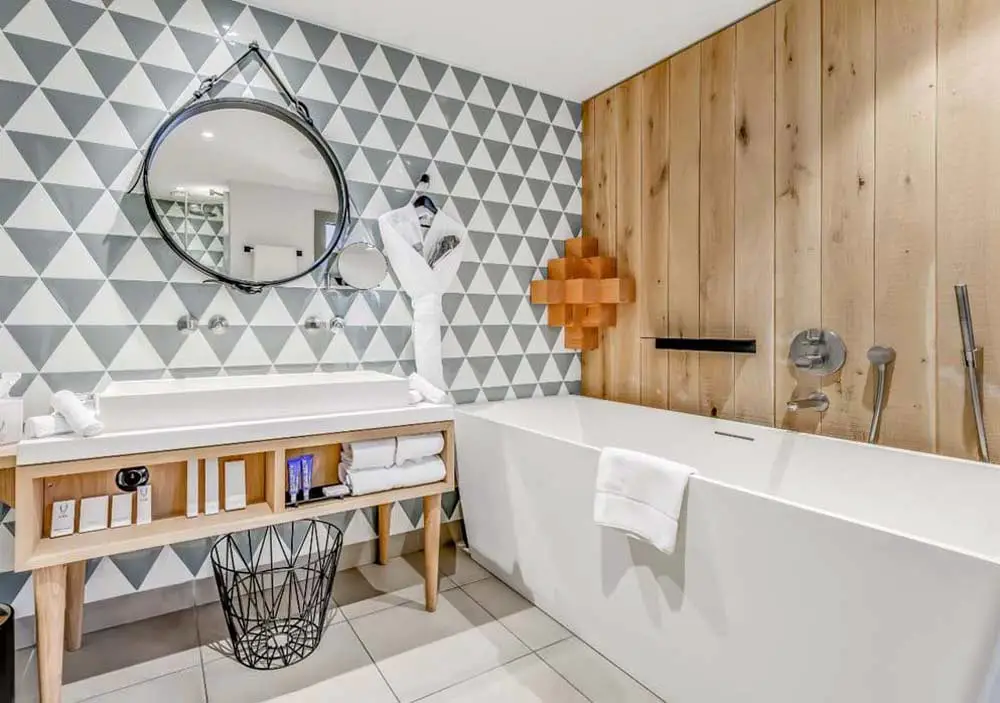 Scandinavian Bathroom Decor