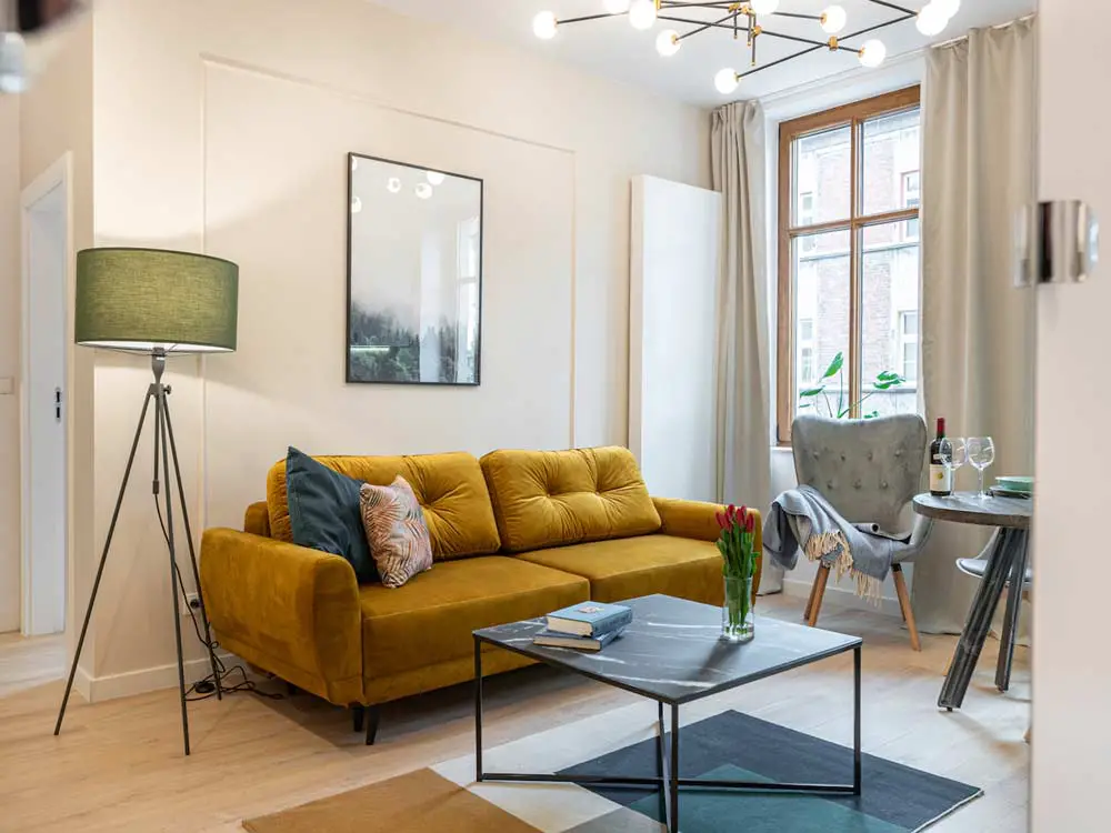 studio apartment lighting