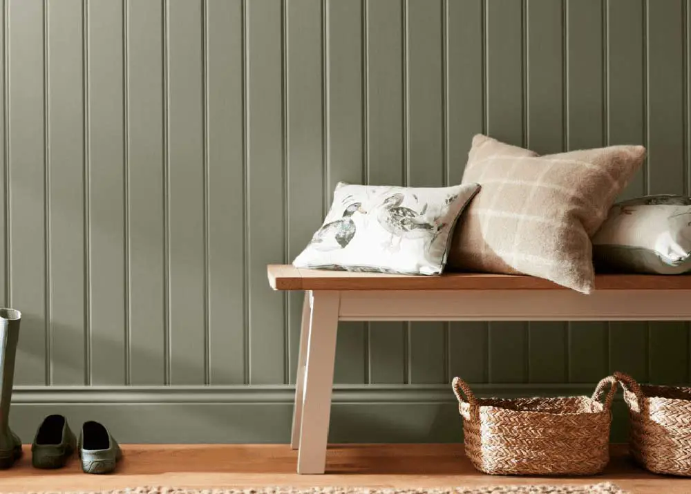 tongue and groove hallway wall panelling