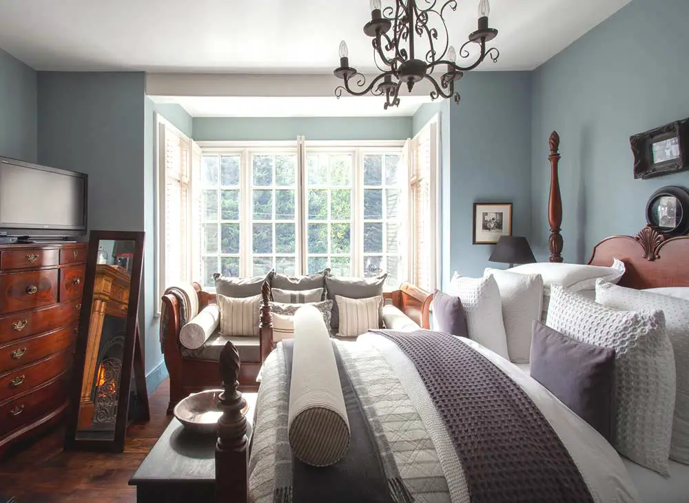 traditional-with-a-modern-twist