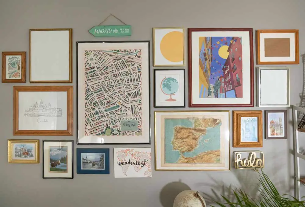 travel-gallery-wall