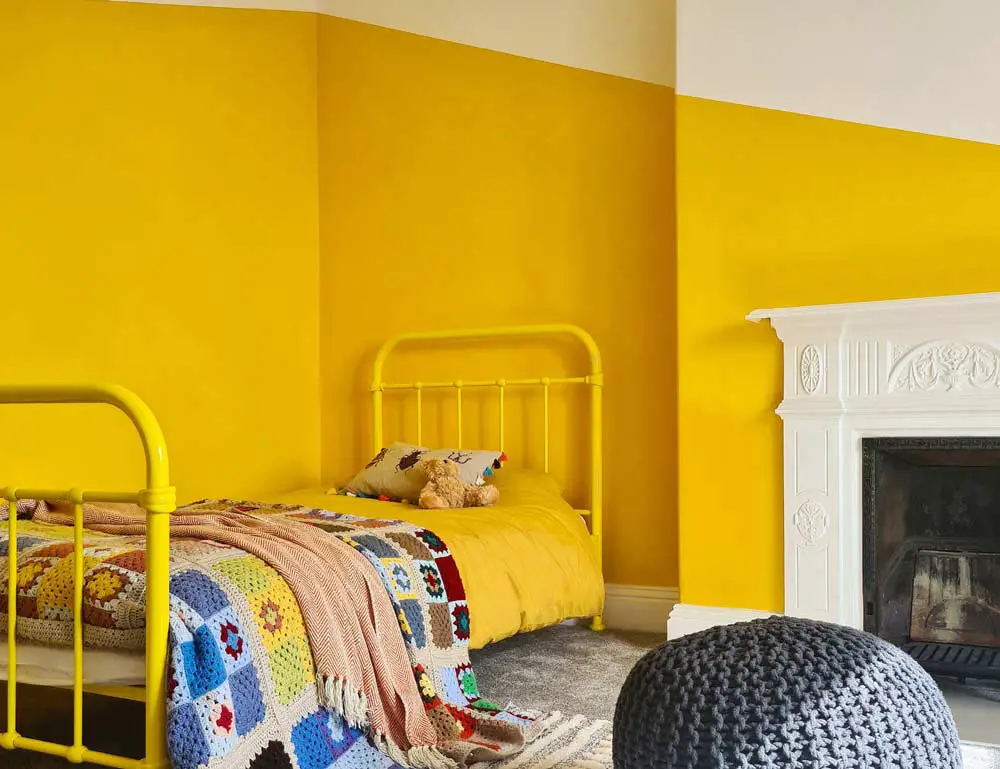 yellow-bedroom-decor